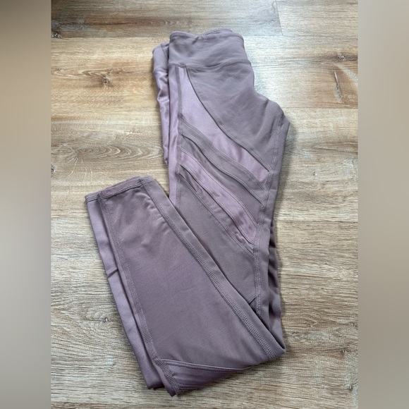 ALO Yoga Epic High Waist Leggings Rose Quartz Pink Size XS - Picture 11 of 13